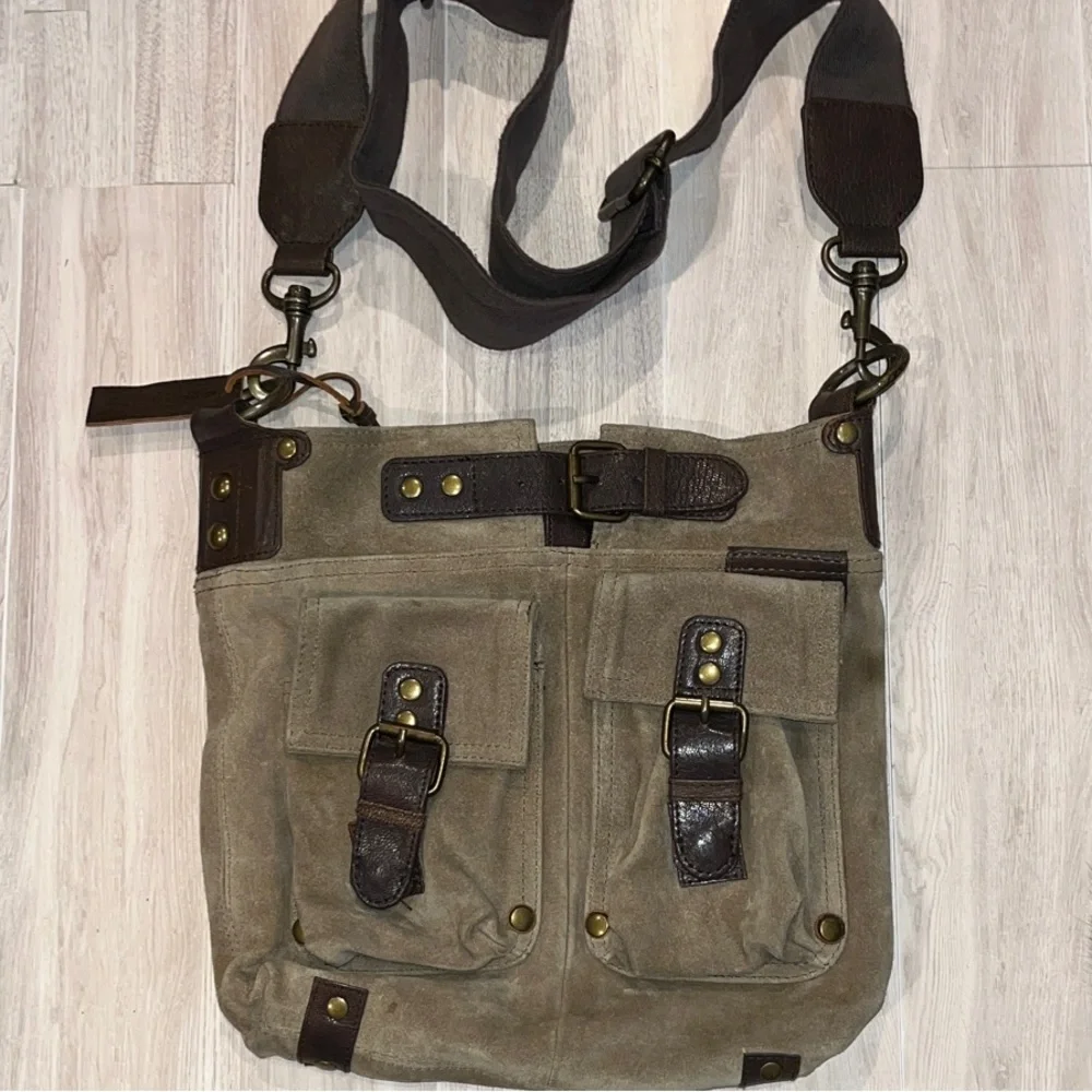 Mi Mu olive green/beige suede unisex Messenger Bag